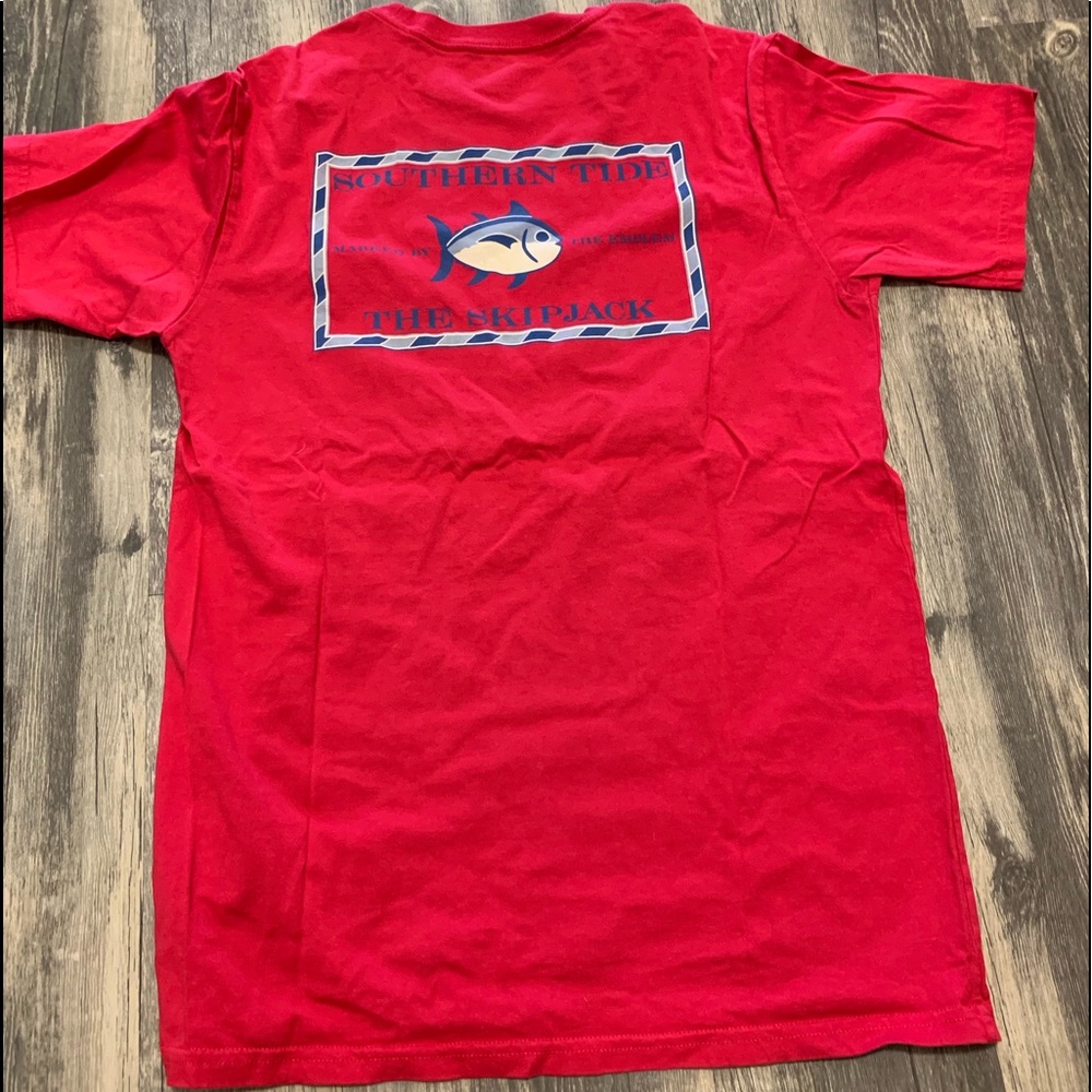 Never Before Work Men’s Southern Tide Tee Size S